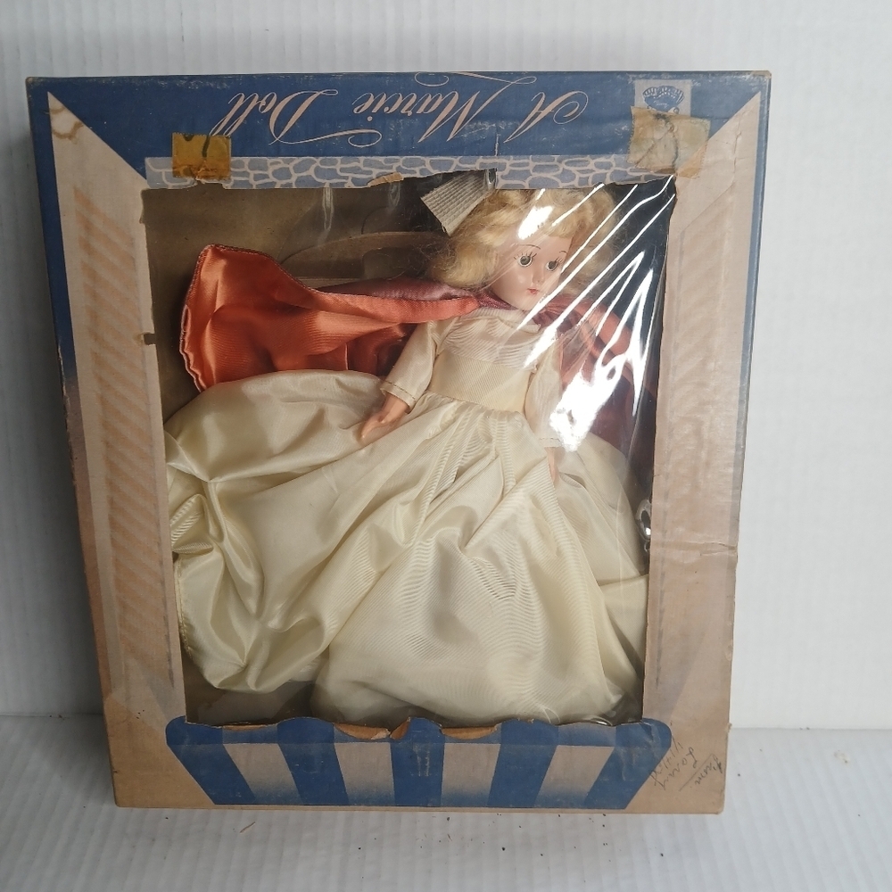 Vintage 1940's  Doll Marcie Nurse 839 Collectible Blond Blue Eyes Original Box